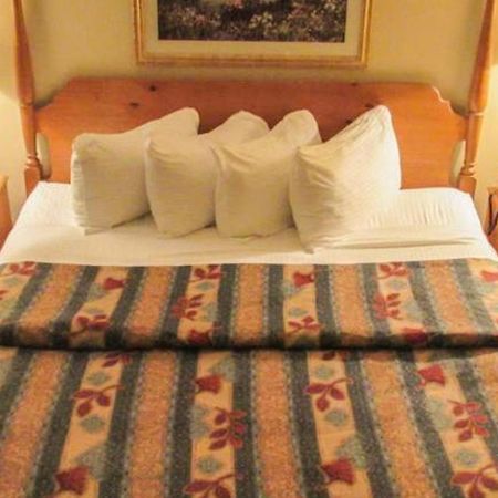 Magnuson Grand Pioneer Inn And Suites Есканаба Екстериор снимка