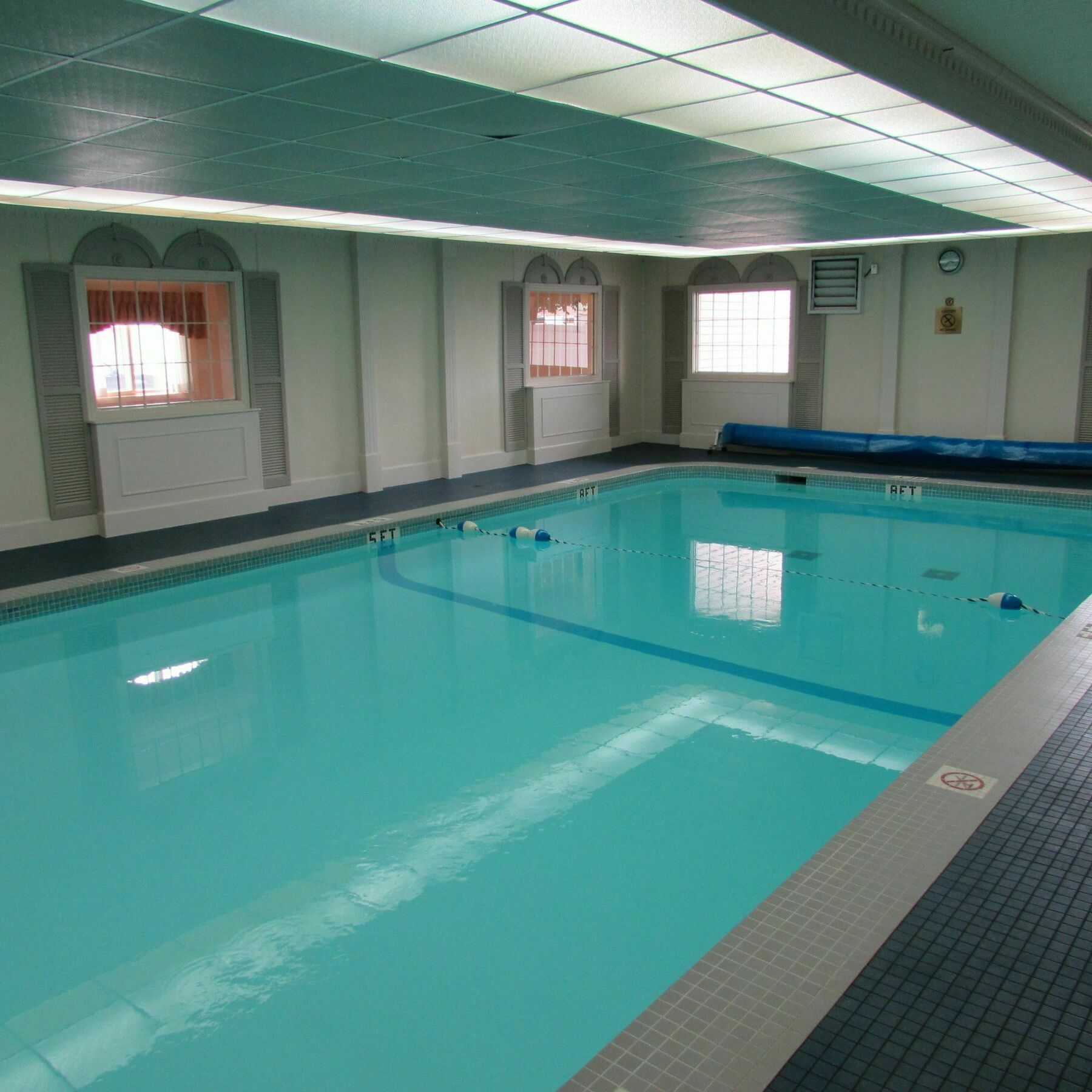 Magnuson Grand Pioneer Inn And Suites Есканаба Екстериор снимка